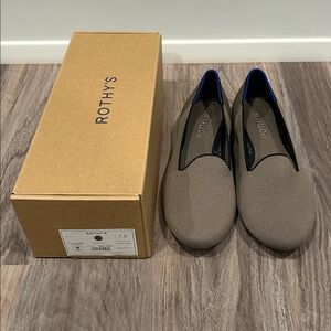 Rothy’s Lounge Loafer in Sparrow NEW IN BOX